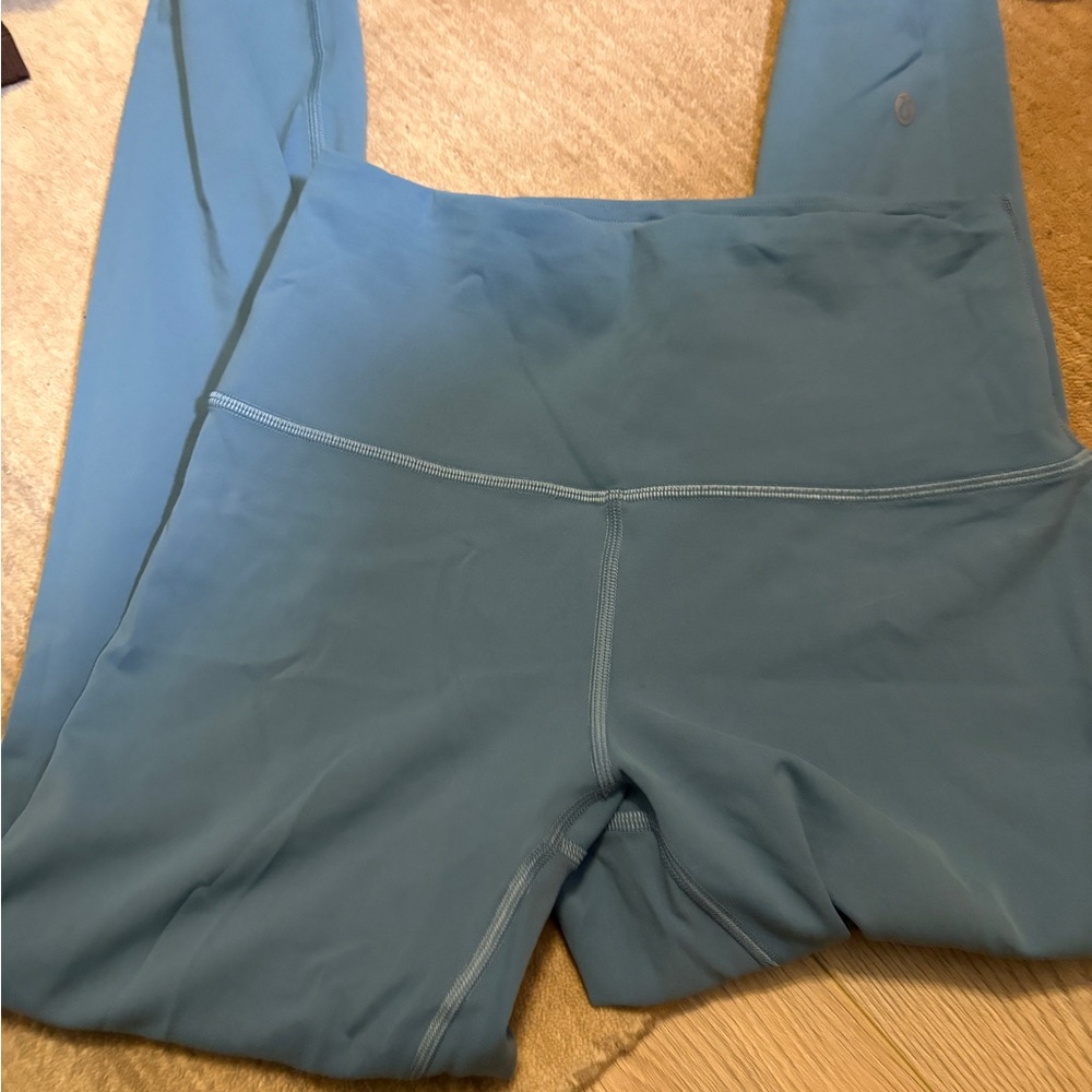 Lululemon wunder train contour fit legging- size 6